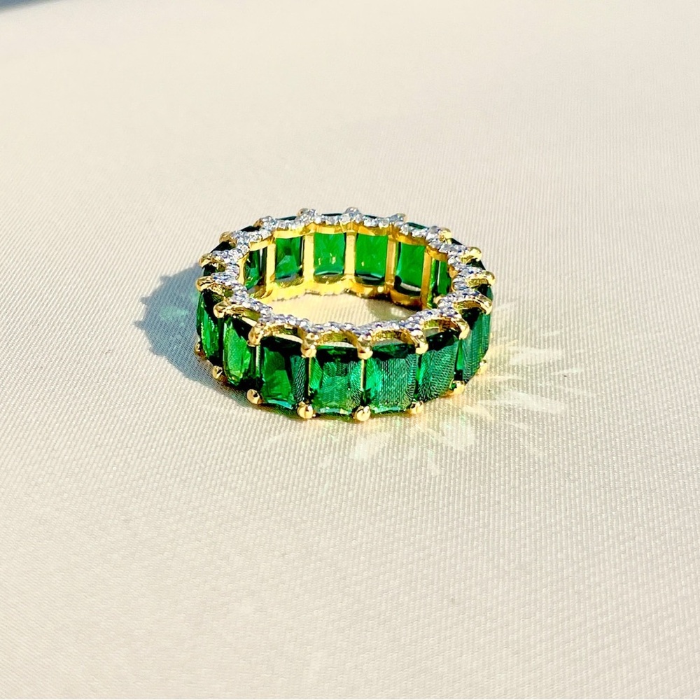 Emerald Eternity Ring | size 5.5